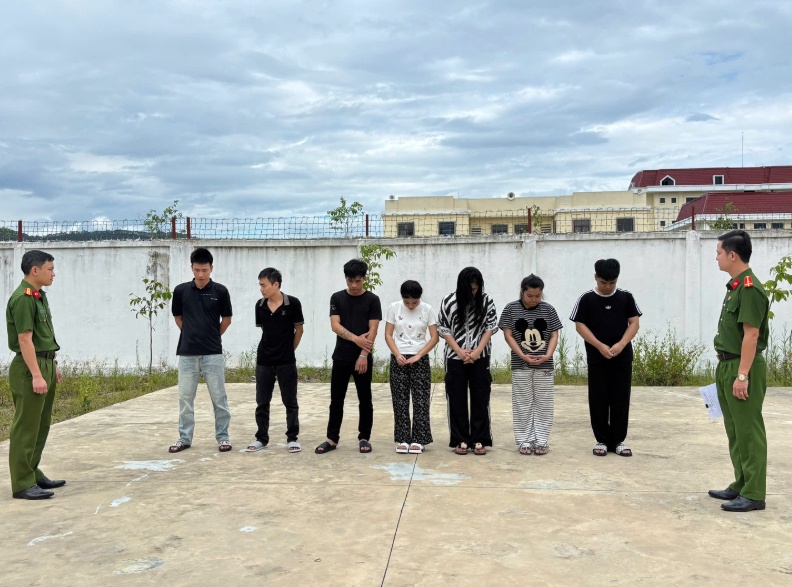 Nhóm 9X điều hành mạng lưới "rửa tiền" xuyên biên giới, giao dịch hơn 50 tỷ đồng chỉ trong vài tháng