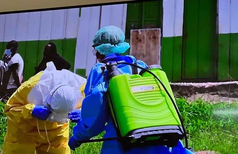 Việt Nam họp khẩn vì nguy cơ Ebola
