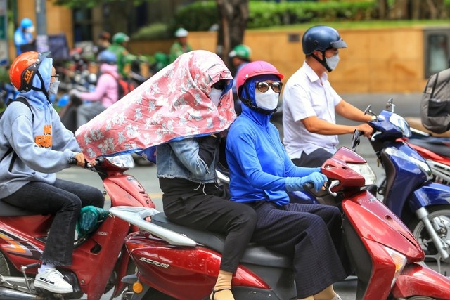 Bệnh viện quá tải bệnh nhân loạn thần do sốc nhiệt mùa hè
