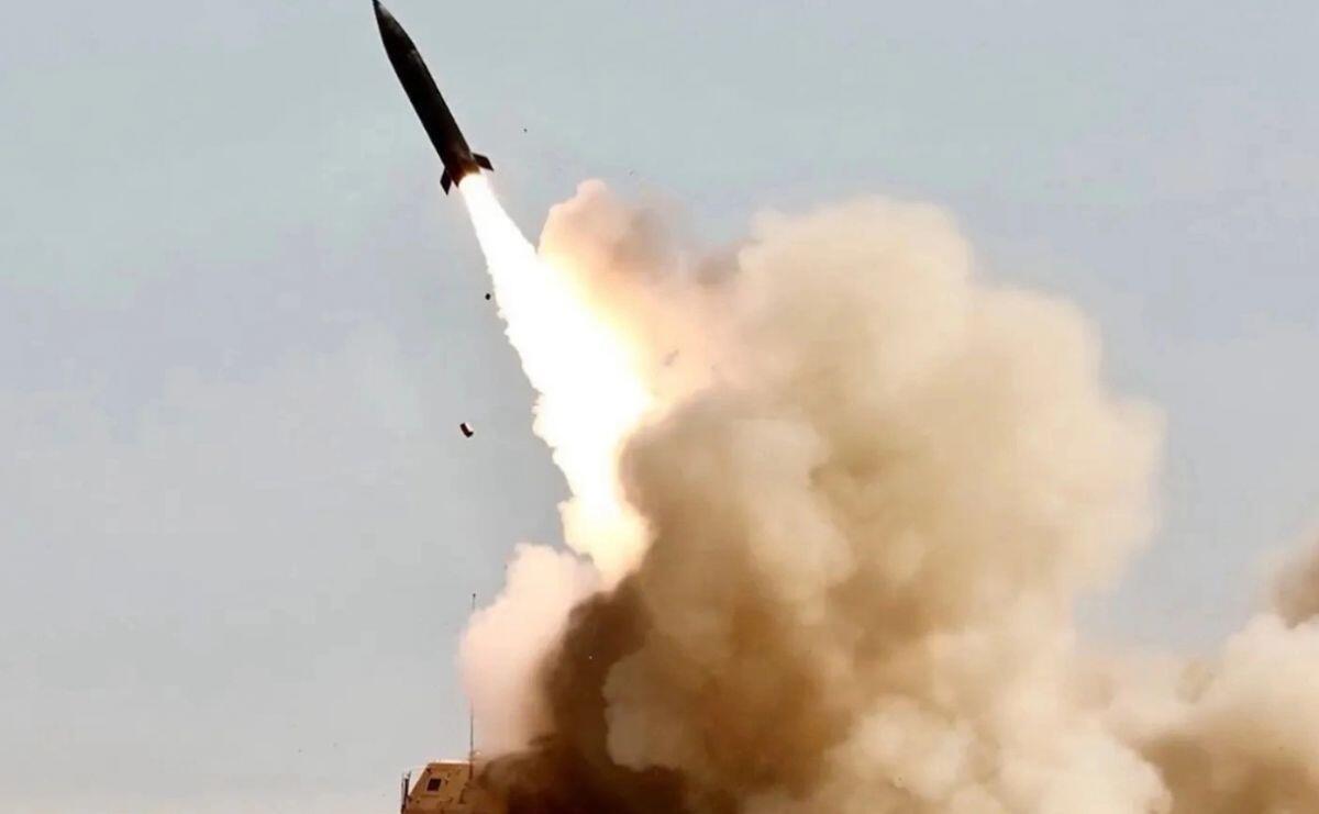 Mỹ tập kích loạt mục tiêu ở Iran giữa lúc đàm phán