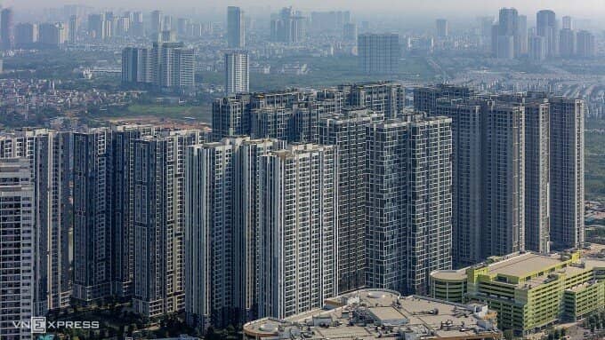 Đua bán chung cư trăm triệu một m2 dù hàng chuyển nhượng ế ẩm