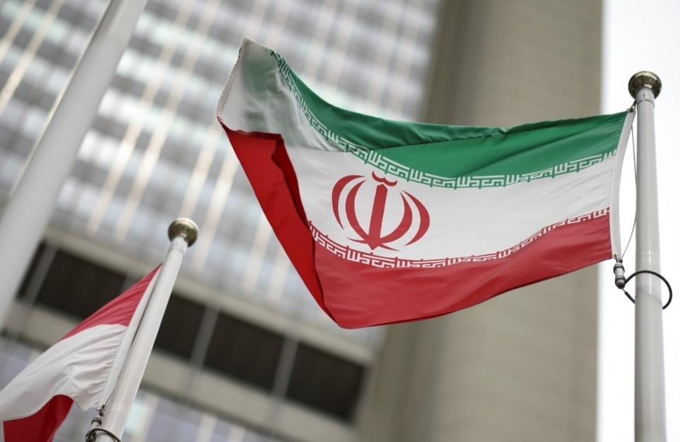 Tehran cáo buộc Washington "hai mặt"