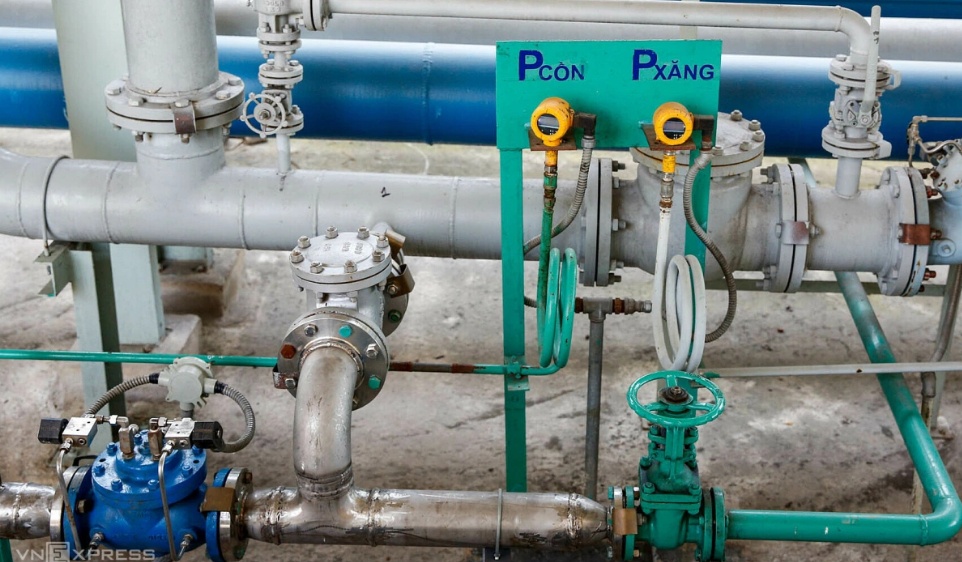 Xăng sinh học E10 tại Việt Nam được pha như thế nào?