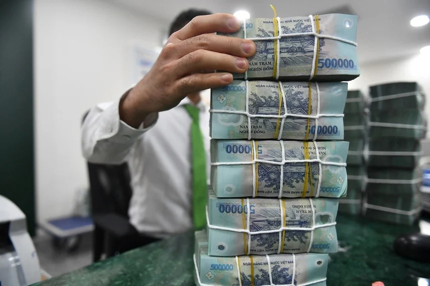 Vì sao dân lại thích cầm tiền mặt?