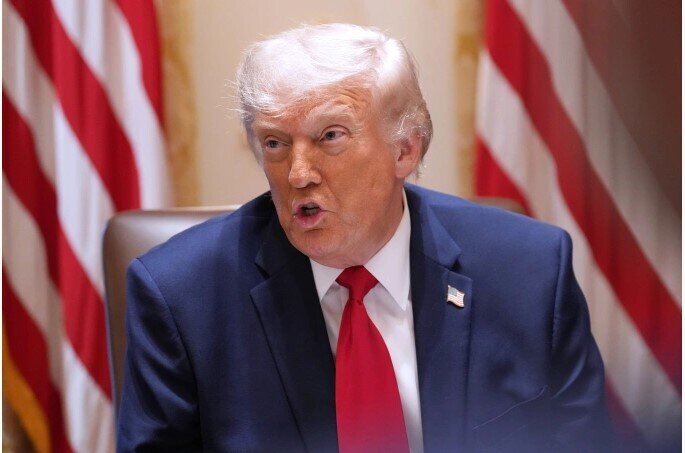 Ông Trump dọa 'thổi bay' đồng minh Oman