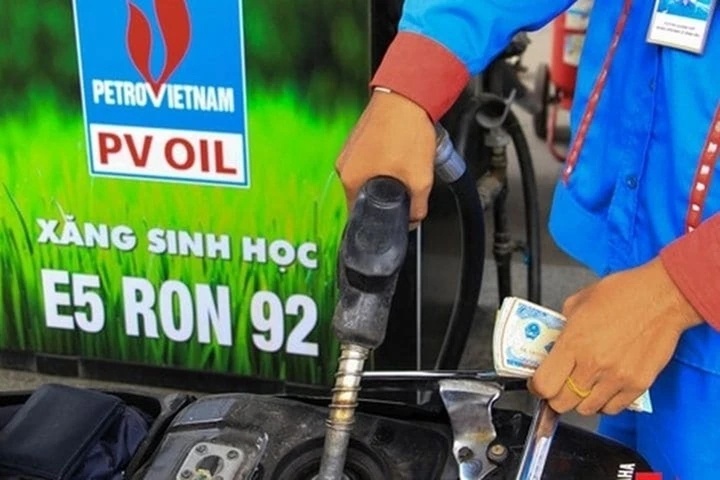 Số phận của xăngE5 trước làn sóng đổ bộ từ E10