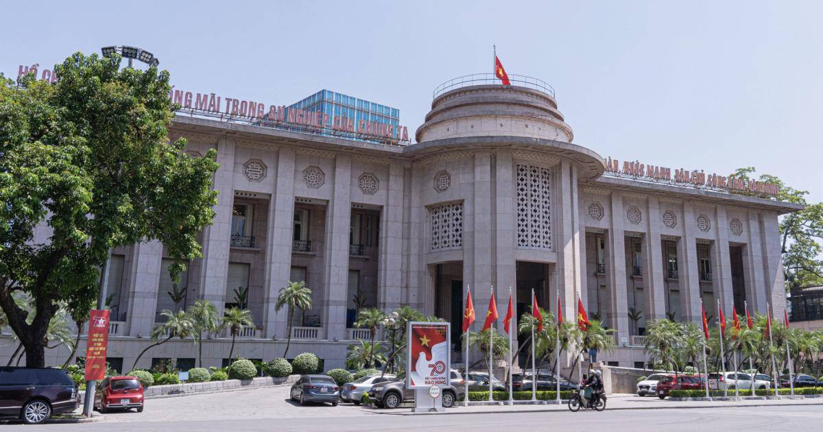 Ngân hàng Nhà nước yêu cầu Vinhomes tuân thủ quy định khi đổi vàng lấy nhà