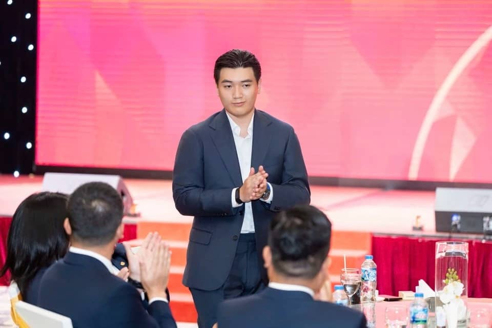 Con trai bầu Thụy gia nhập SCEX