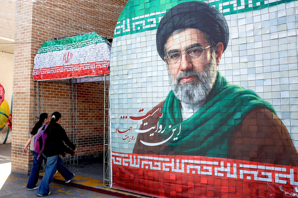 Iran đáp trả bằng cảnh báo mới