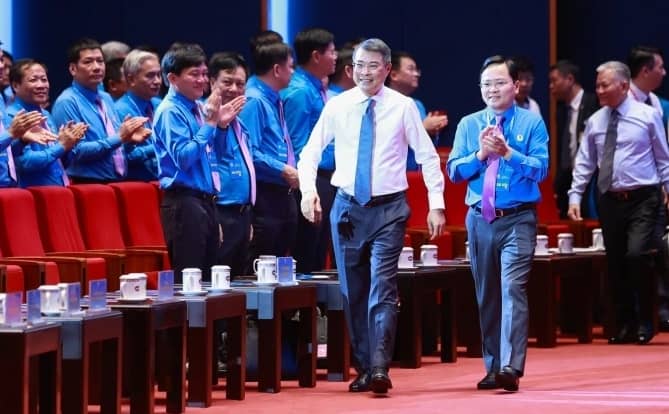 Thủ tướng: Dùng ngân sách xây nhà cho công nhân thuê