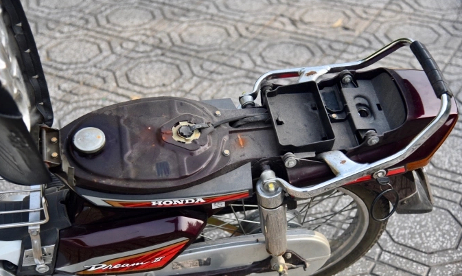 Cần làm gì với xe không hỗ trợ xăng E10?