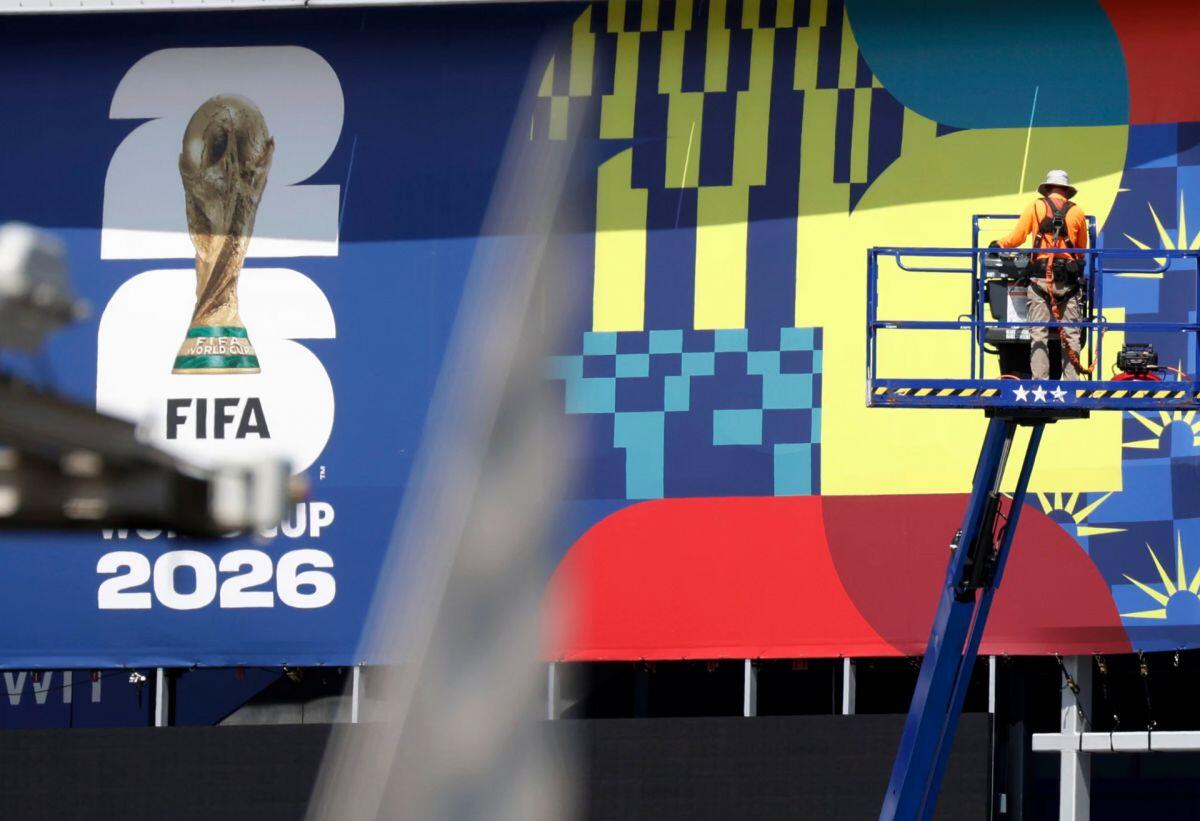 Bóng ma thanh khoản mùa World Cup đe dọa sàn chứng khoán