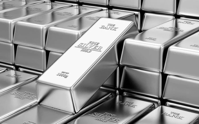 Cú sập hầm của những thợ săn bạc