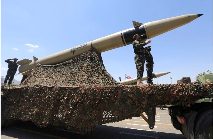 Houthi phóng tên lửa vào Israel, tuyên bố đóng cửa biển Đỏ với Tel Aviv