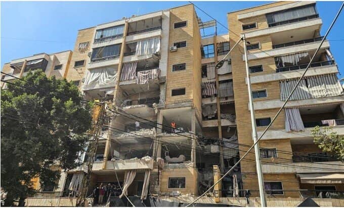 Iran phóng loạt tên lửa đạn đạo nhằm vào Israel