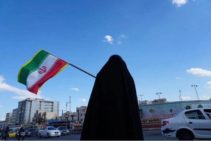 Người Iran mệt mỏi với trạng thái 'đêm đánh, sáng dừng'