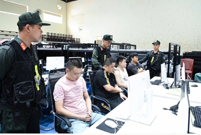 Từ Campuchia sang Việt Nam lập "đại bản doanh" lừa đảo, nhóm người Trung Quốc chưa kịp ra tay đã bị bắt gọn