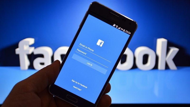 Tài sản Zuckerberg bốc hơi gần tỷ USD