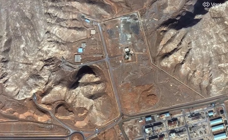 Biến uranium thành "pháo đài ngầm"