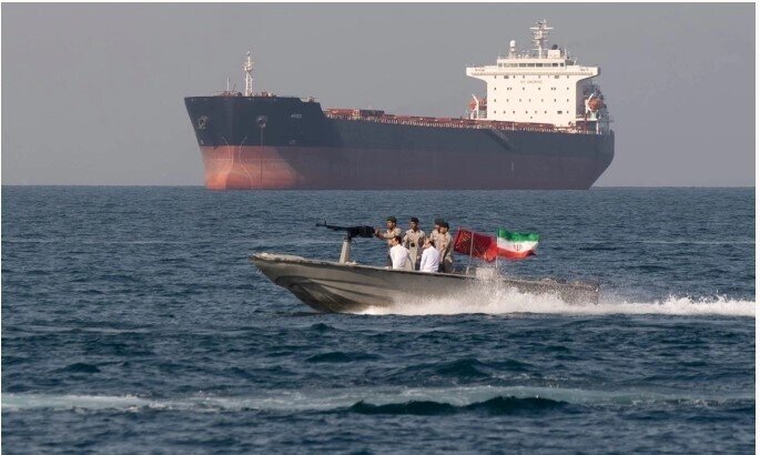 Quân đội Iran tuyên bố 'đã làm bẽ mặt Mỹ, Israel'