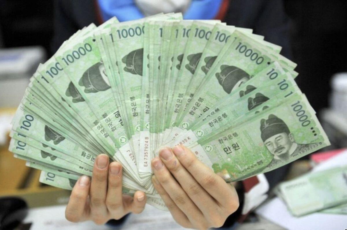 Hàn Quốc lo lạm phát do công ty công nghệ chi thưởng 'khủng'