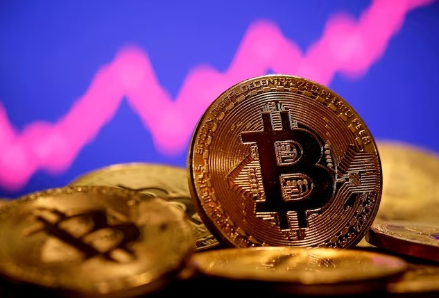 Nhà đầu tư 'cược' Bitcoin có thể giảm về 52.000 USD
