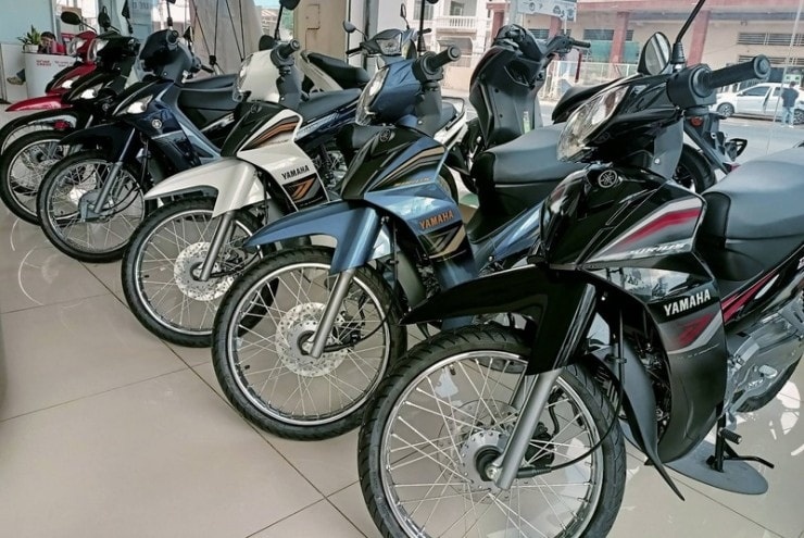 "Cơn sốt lạ" trên thị trường xe máy