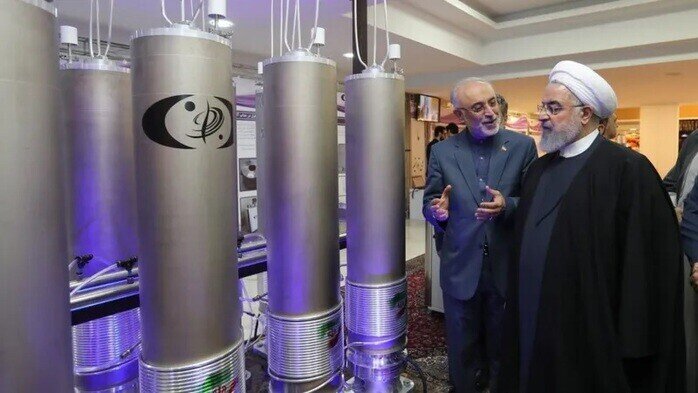 Mỹ rót 672 triệu USD để xử lý kho uranium của Iran?