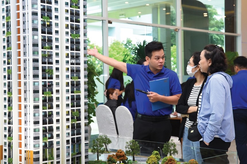 Khi những "cơn sốt" ảo không còn đất diễn