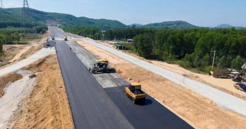 38,5 triệu tỷ đồng "chờ rót": Cuộc đua giải ngân liệu có đẩy lãi suất lên một mặt bằng mới?