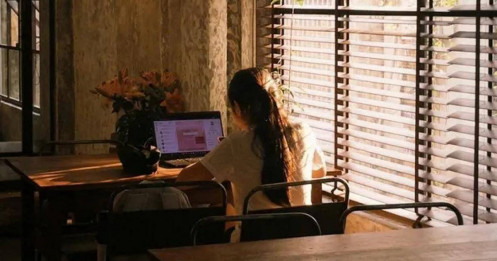 Đừng để mất tiền oan: Chủ quán mở nhạc bằng Spotify, YouTube cần biết quy định này
