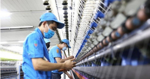 Việt Nam hút hơn 34,6 tỷ USD vốn FDI trong nửa đầu năm, điều gì đang diễn ra?