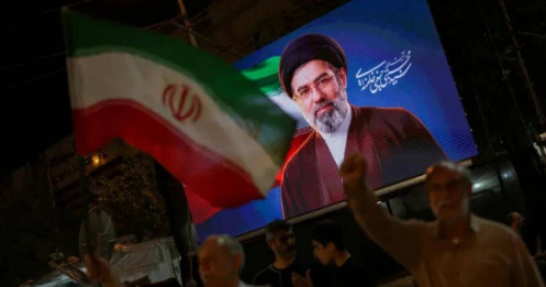 Lãnh tụ Iran có xuất hiện tại quốc tang?