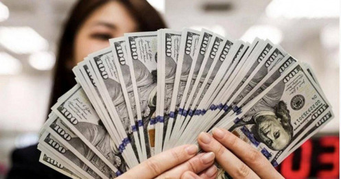 Fed sẽ tăng lãi suất trở lại? Xác suất 45% đang được giới đầu tư bàn tán