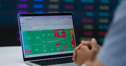 2/3 doanh nghiệp niêm yết đạt chuẩn công bố thông tin