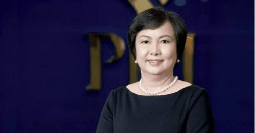 Bà Cao Thị Ngọc Dung: Gia đình đang cân nhắc mua vào cổ phiếu PNJ
