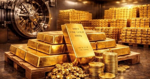 Vàng nội neo cao tạo khoảng cách lớn với thế giới