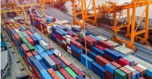 Để cán đích kế hoạch, Việt Nam cần duy trì xuất siêu khoảng 3 tỷ USD/tháng