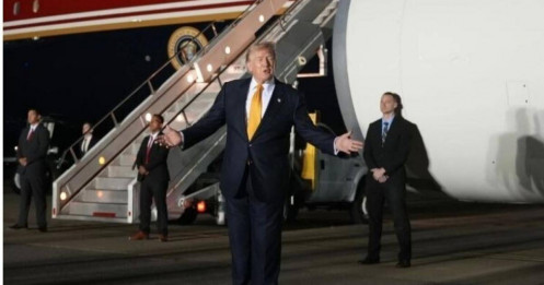 Ông Trump: Iran chủ động đề nghị thỏa thuận sau các đòn tấn công của Mỹ