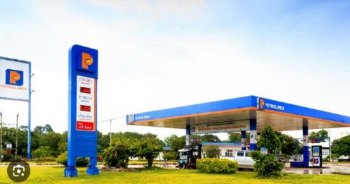 Petrolimex (PLX) chốt bán 23 triệu cổ phiếu quỹ