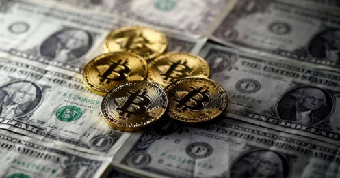 Bitcoin mất 28%, cơ hội hay rủi ro?