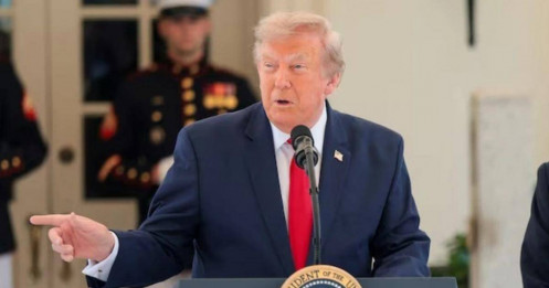TT Trump dọa tấn công pháo đài hạt nhân Iran