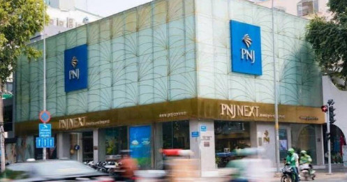 Cổ phiếu PNJ chạm trần