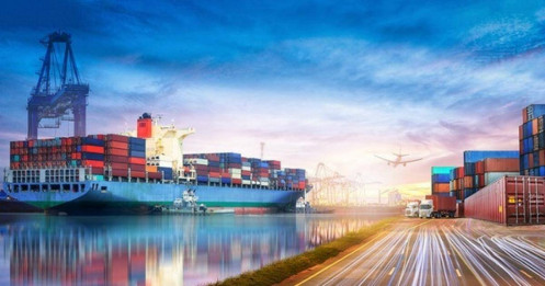 GDP lập đỉnh 15 năm nhưng mục tiêu tăng trưởng hai con số vẫn thách thức?