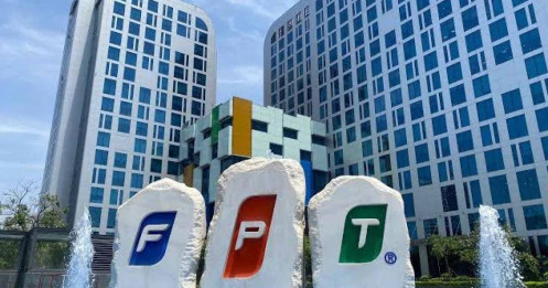 FPT vẫn tăng trưởng tốt nhưng vì sao hàng loạt quỹ ngoại lại giảm tỷ trọng?