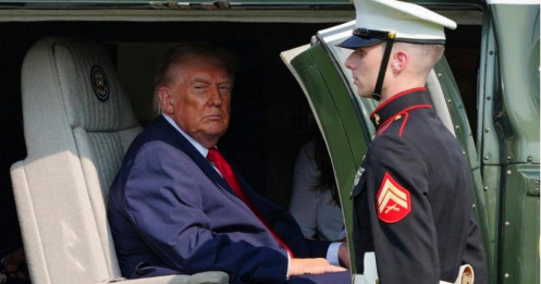 Lá bài quân sự ông Trump có thể tung ra ở Hormuz