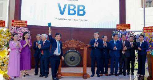 Chủ tịch Tập đoàn Hoa Lâm đăng ký mua 22 triệu cổ phiếu Vietbank