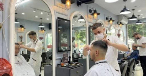 Giá xăng giảm nhưng vì sao gửi xe, cắt tóc vẫn tăng giá?