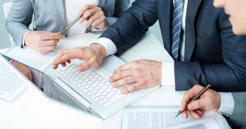 Gần 2k tỷ? 1 con số bí ẩn trên báo cáo quý 2 của VND