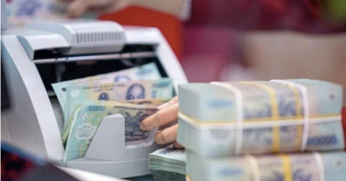 Điểm danh các ngân hàng đang niêm yết lãi suất từ 7%/năm trở lên
